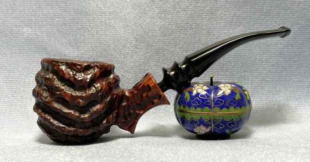 MobiriseBjorn Thurmann Hand Made tobacco pipe