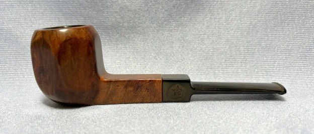 Gold Star Diplomat 9486 England Tobacco Pipe