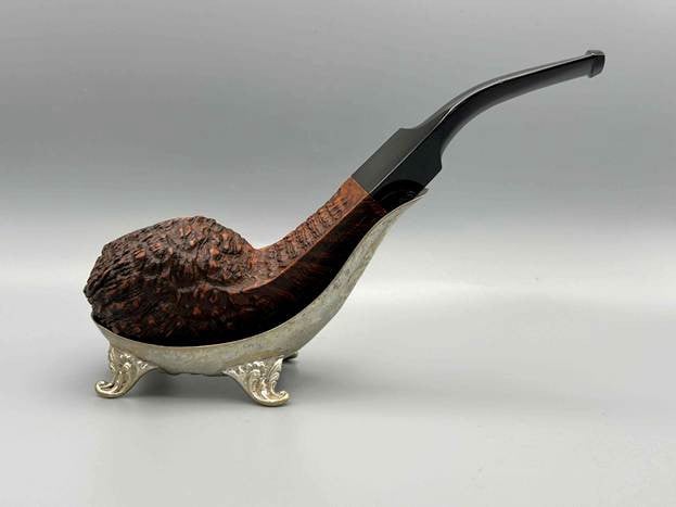 Gigi Studio X4 4121 Bent Bulldog