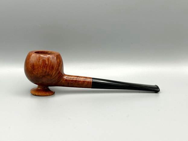 Old Bruyere 56 Prince with Special 'Sitter' Feature
